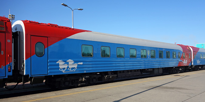 UB RAILFAN 車両ガイド 客車編(5) モスクワ行き国際列車用新型客車